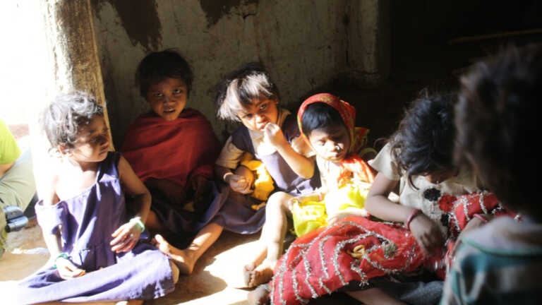 महाराष्ट्र: प्रवासी बच्चों की ट्रैकिंग की योजना, आदिवासी बहुल मेलघाट, पालघर और नंदुरबार में होगा कार्यान्वयन