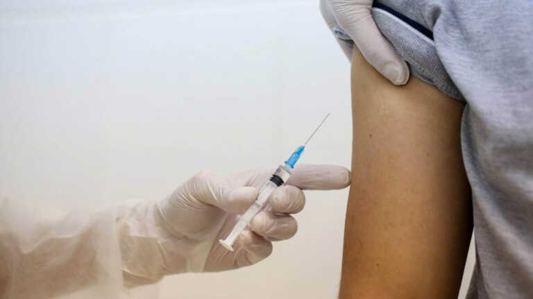 छत्तीसगढ़: आज से शुरु हो रहे टीकाकरण अभियान में आदिवासियों को प्राथमिकता
