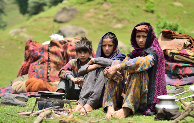 जम्मू और कश्मीर में आदिवासियों के लिए ख़ास हेल्थ प्लान, एक मजबूत प्रणाली तैयार करने का दावा
