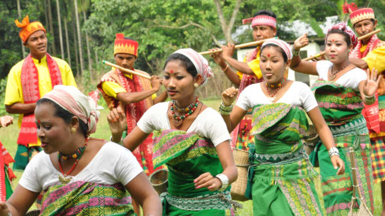 असम: आदिवासी इलाकों से लेकर शहरी इलाकों तक मनाया जाने वाला ‘ बिहू पर्व’