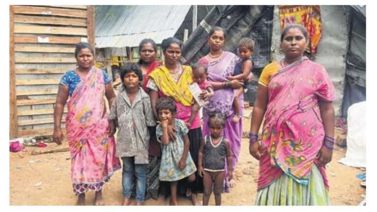 तमिलनाडु: विकास तो छोड़िए, इस आदिवासी बस्ती में 30 साल में बुनियादी सुविधाएं भी नहीं पहुंचीं