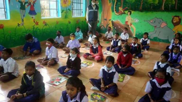 NEP 2020 के तहत ओडिशा आदिवासी भाषाओं में शिक्षा के  लिए तैयार