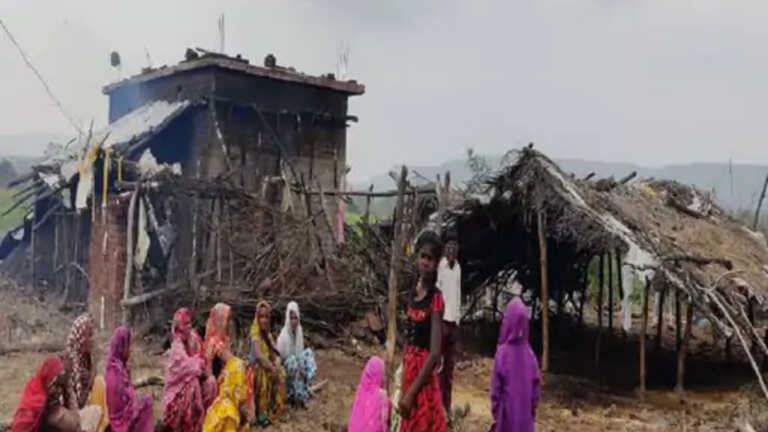 मध्य प्रदेश: जबलपुर में आदिवासी दंपती की जलकर मौत, हत्या या हादसा
