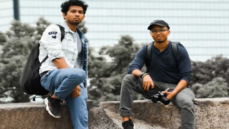 दो आदिवासी भाई बढ़ावा दे रहे हैं वारली कला को