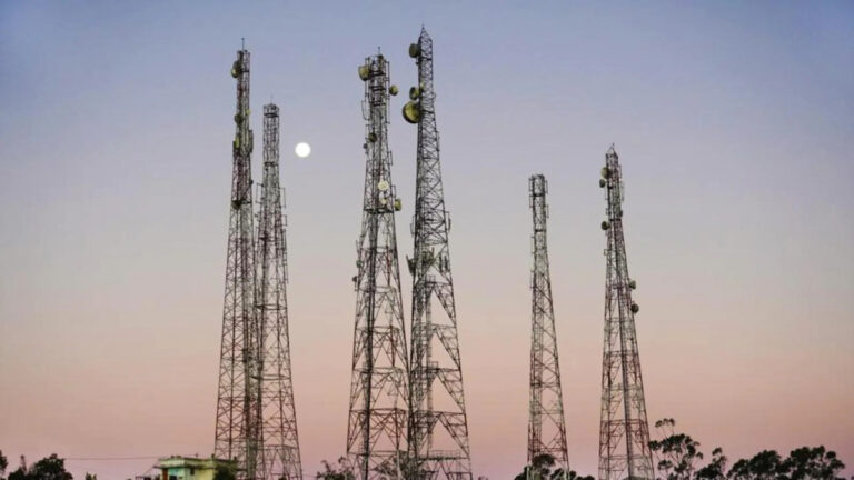 गुजरात: वलसाड और डांग के आदिवासी इलाकों को मिलेंगे 35 नए मोबाइल टावर