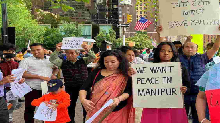 कुकी समूहों का व्हाइट हाउस के बाहर विरोध प्रदर्शन, पीएम मोदी से चुप्पी तोड़ने की अपील