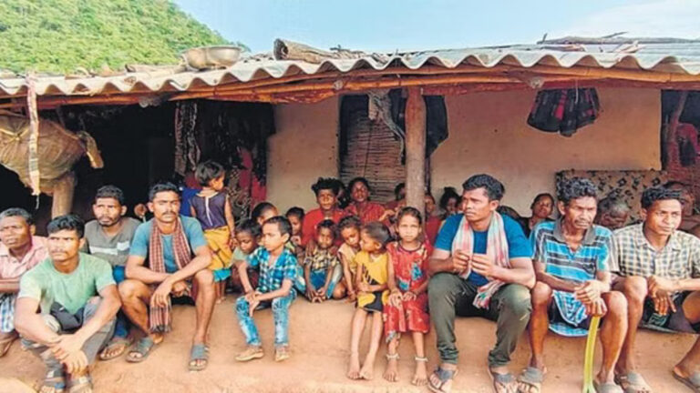 आंध्र प्रदेश में रिकॉर्ड से कटे ये पांच आदिवासी गांव सरकारी लाभ से वंचित