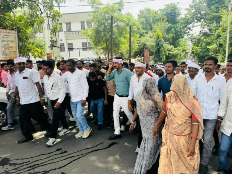 बांसवाड़ा में न्यूक्लियर प्लांट के खिलाफ आदिवासियों का जोरदार आंदोलन
