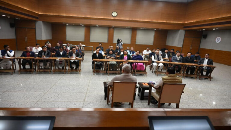 मणिपुर कांग्रेस अध्यक्ष ने दिल्ली में राज्य के भाजपा विधायकों की बैठक की तुलना ‘क्रैश कोर्स’ से की